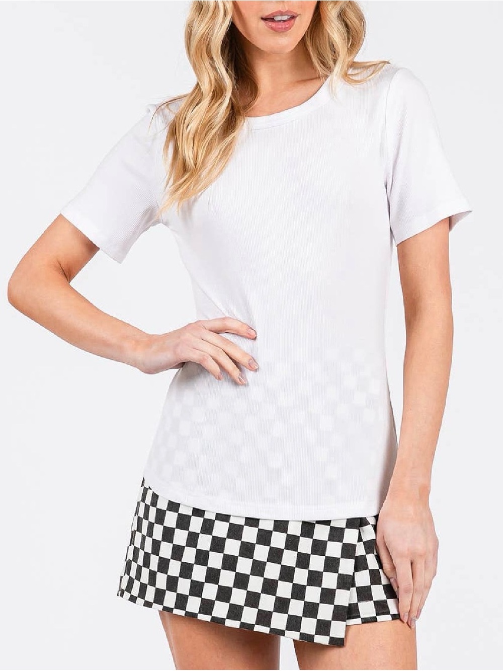 Women’s White Short Sleeve Crewneck Classic Tee